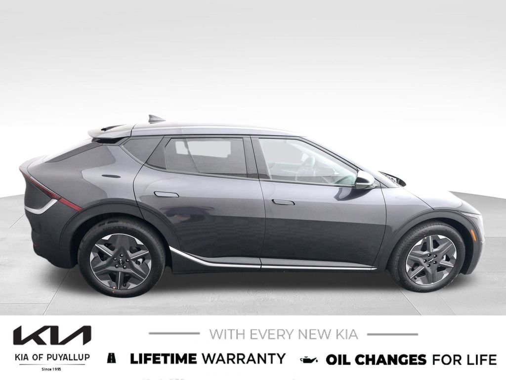 New 2026 Kia EV6 Light AWD/4WD image 4