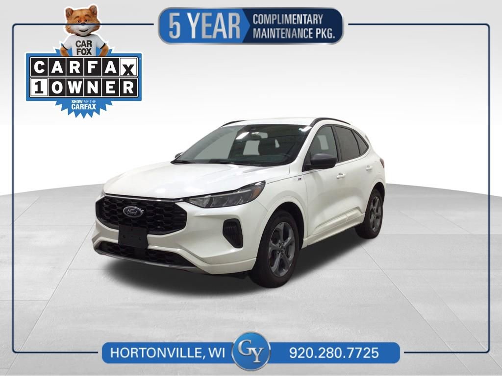 Used 2023 Ford Escape ST-Line w/ Tech Pack #1 AWD/4WD image 1