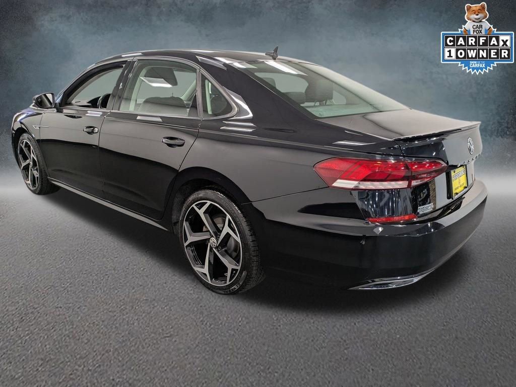 Used 2020 Volkswagen Passat 2.0T R-Line image 7
