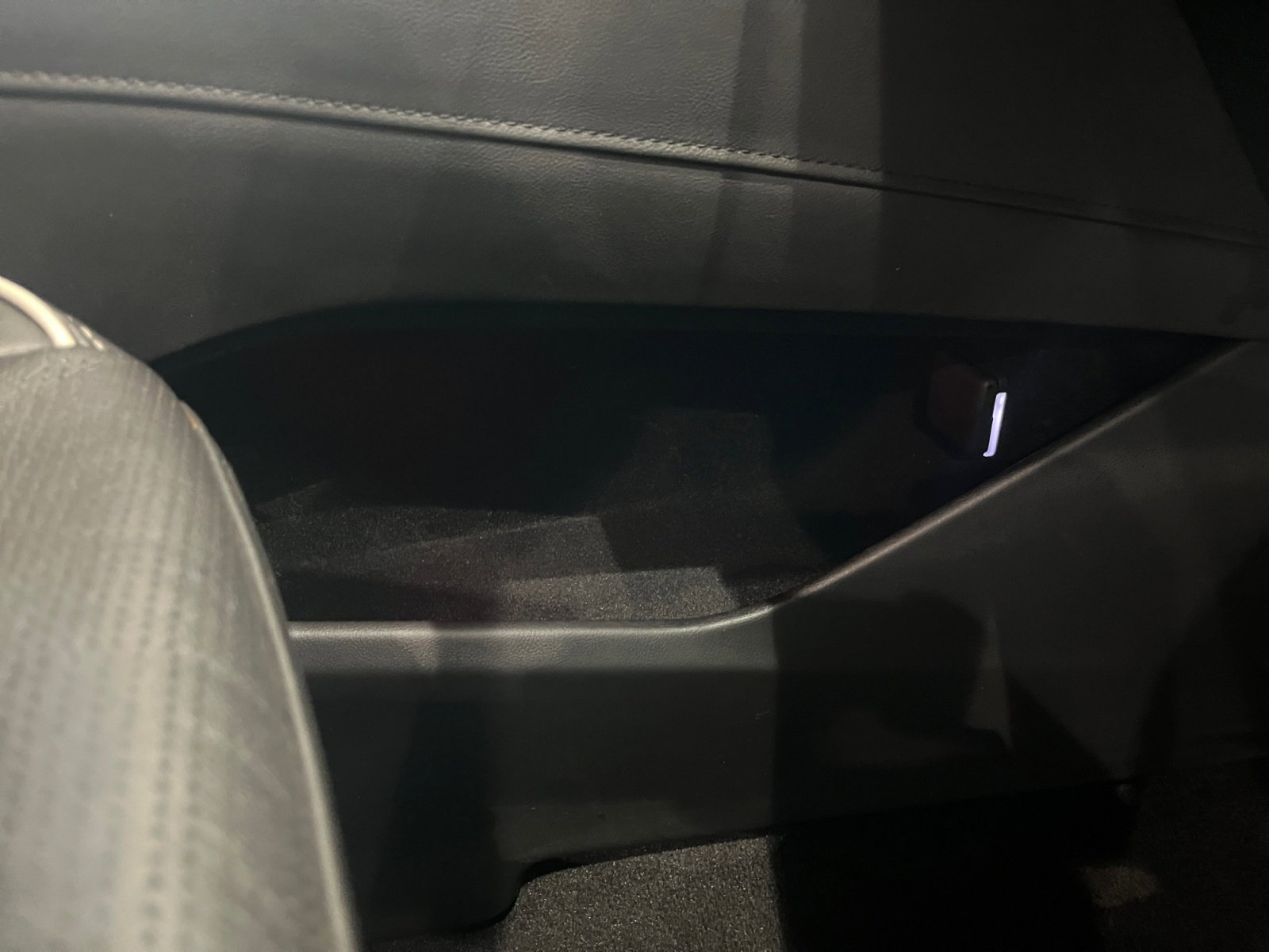 Used 2024 Cadillac Escalade ESV Sport image 34