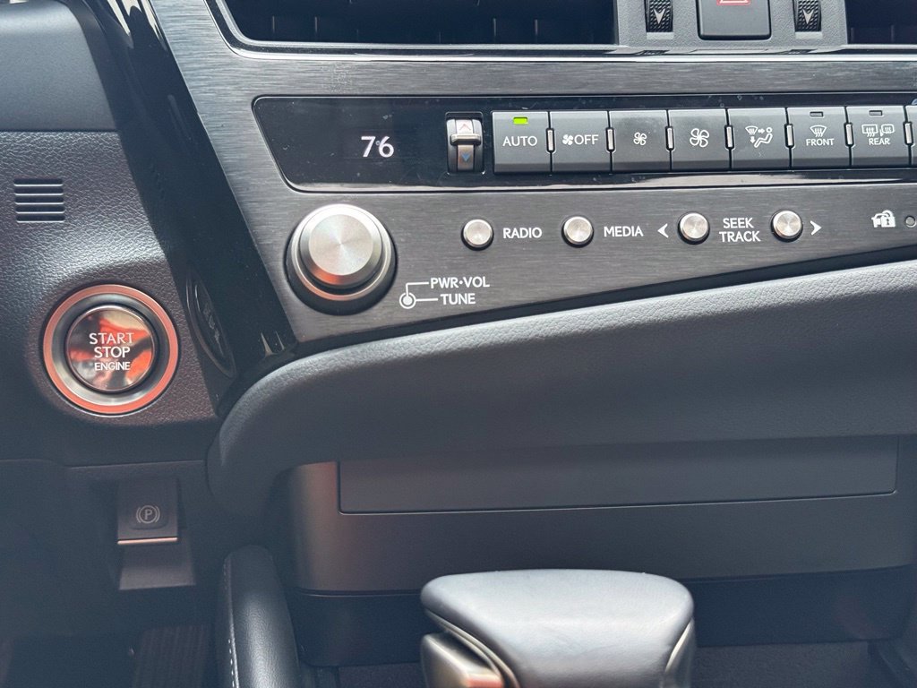 Certified 2025 Lexus ES 350 w/ Accessory Package (Z1) FWD image 30