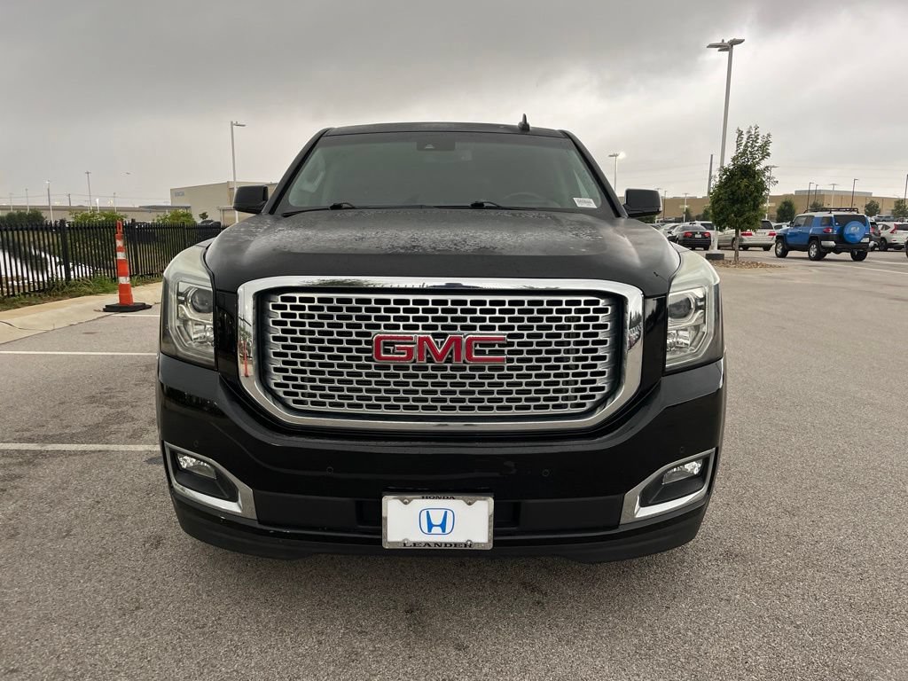 Used 2016 GMC Yukon Denali w/ Open Road Package AWD/4WD image 2