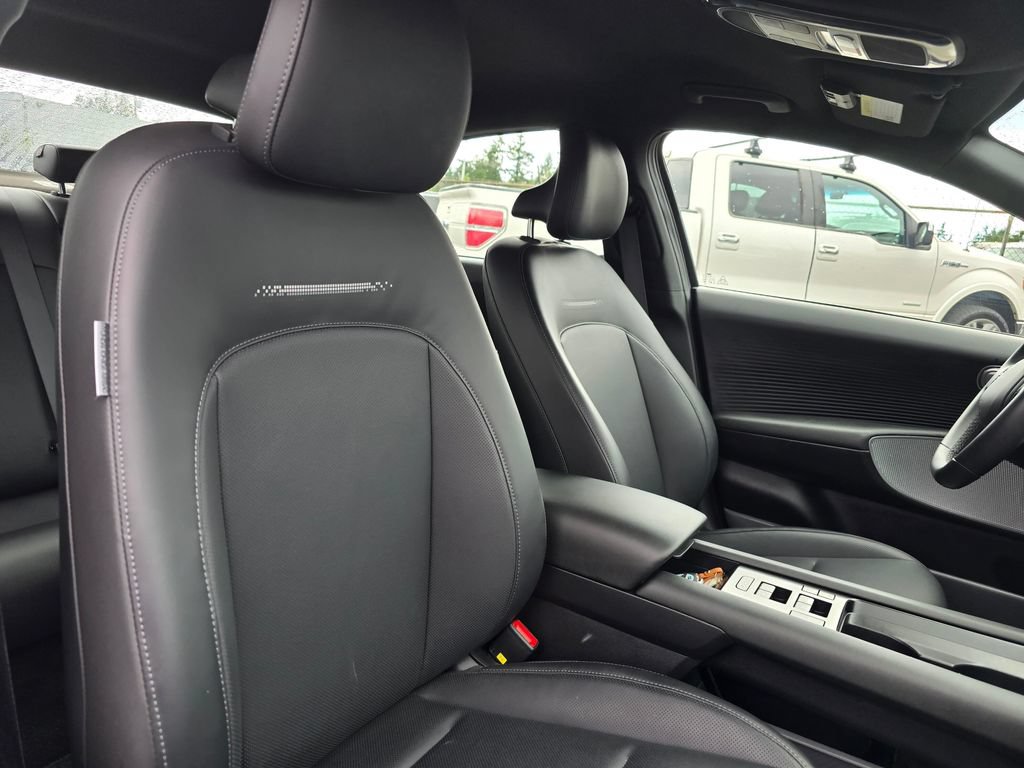 Used 2023 Hyundai Ioniq 6 SEL AWD/4WD image 10