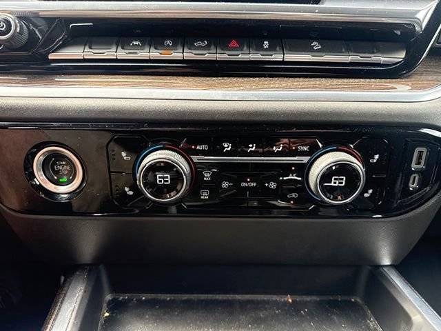 Used 2022 Chevrolet Silverado 1500 LT AWD/4WD image 19