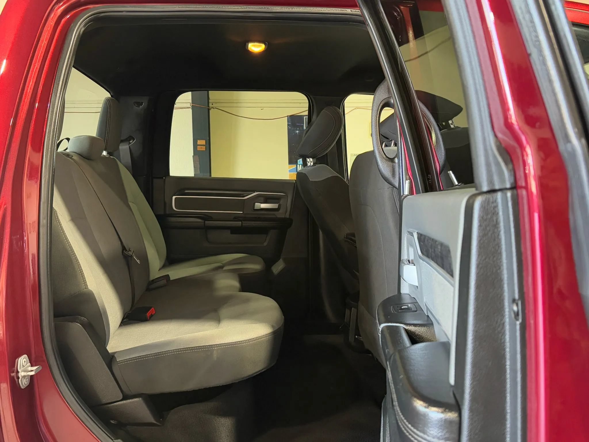 Used 2021 RAM 2500 Big Horn AWD/4WD image 15