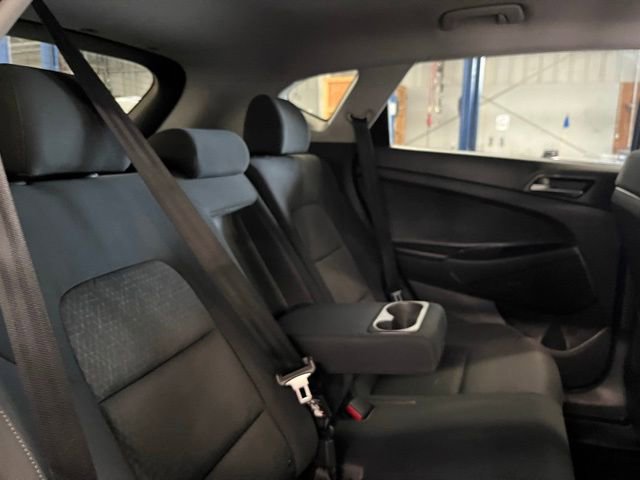 Used 2017 Hyundai Tucson SE image 13