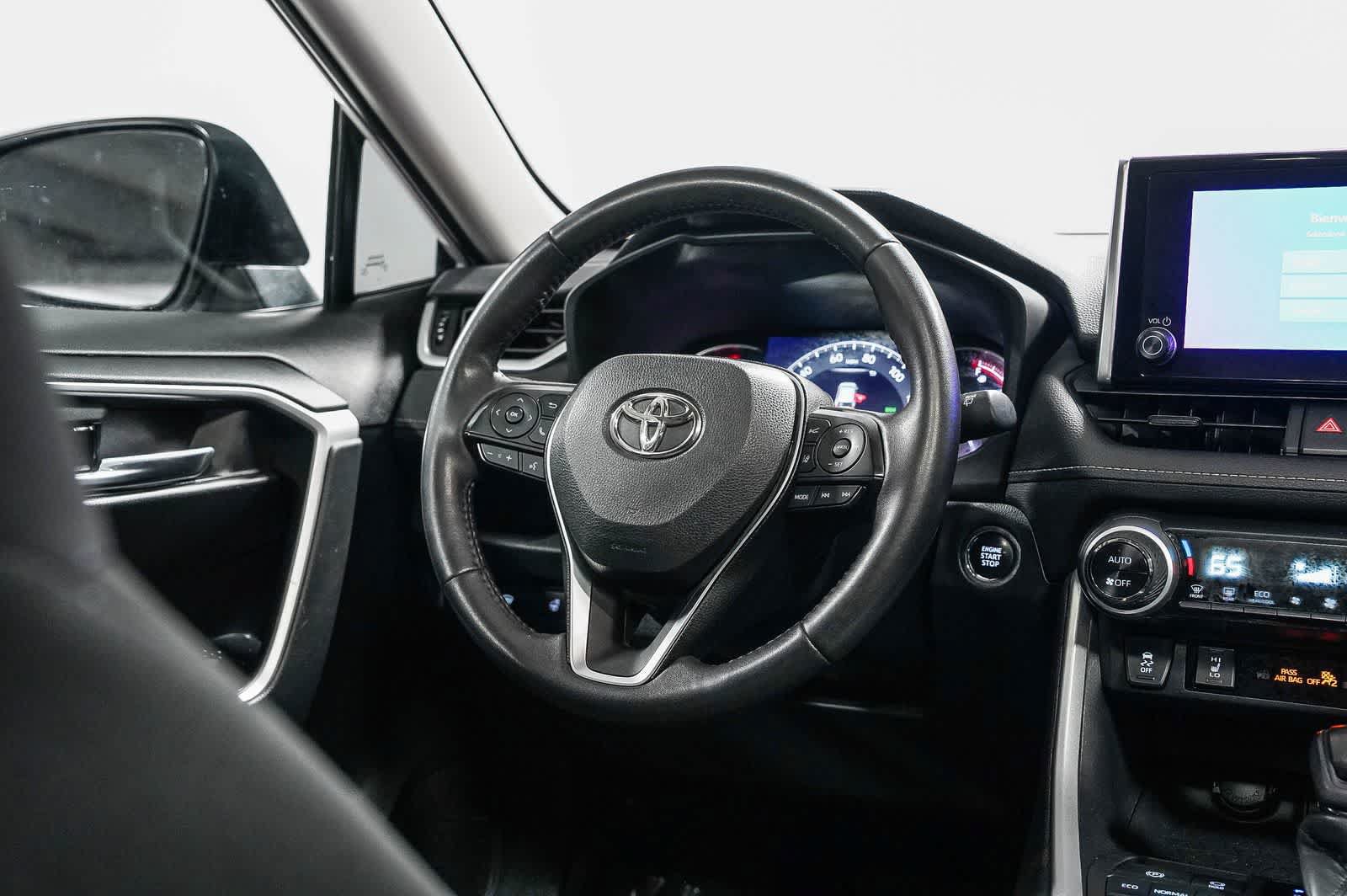 Certified 2023 Toyota RAV4 XLE w/ Convenience Package FWD image 16