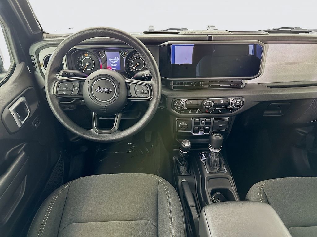 Certified 2025 Jeep Wrangler Sport image 32