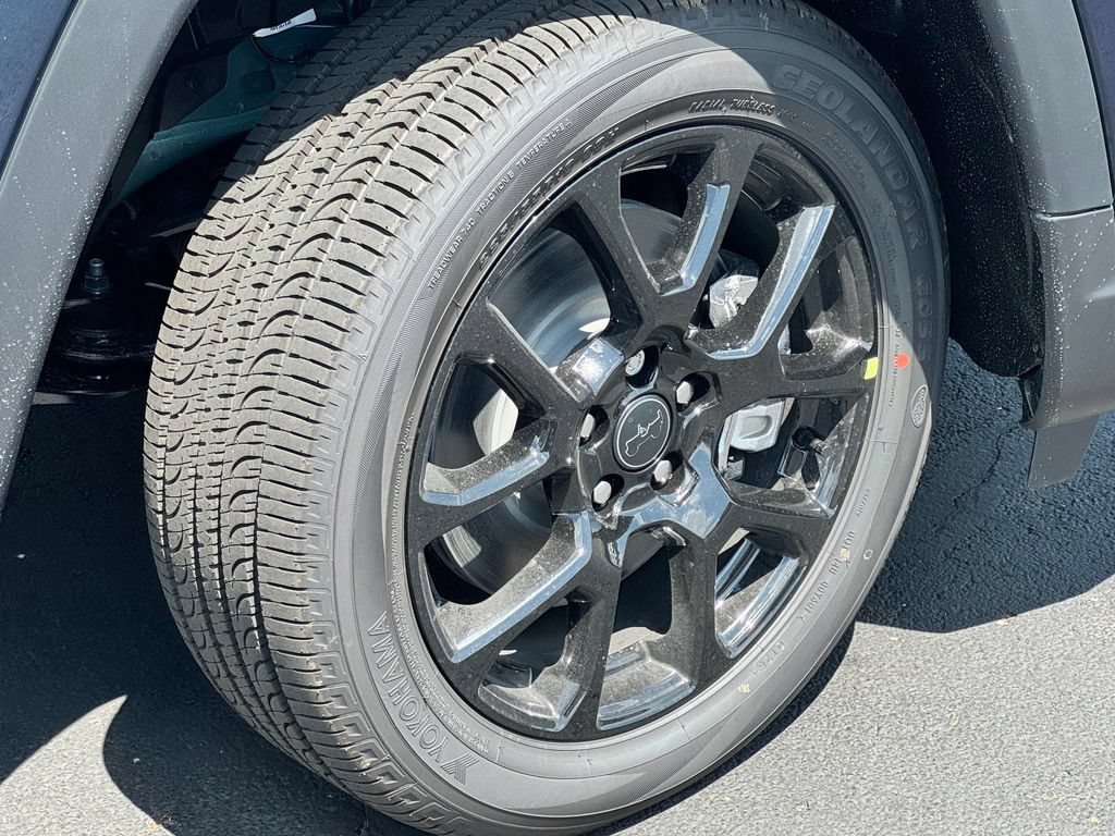New 2026 Jeep Compass Latitude AWD/4WD image 9