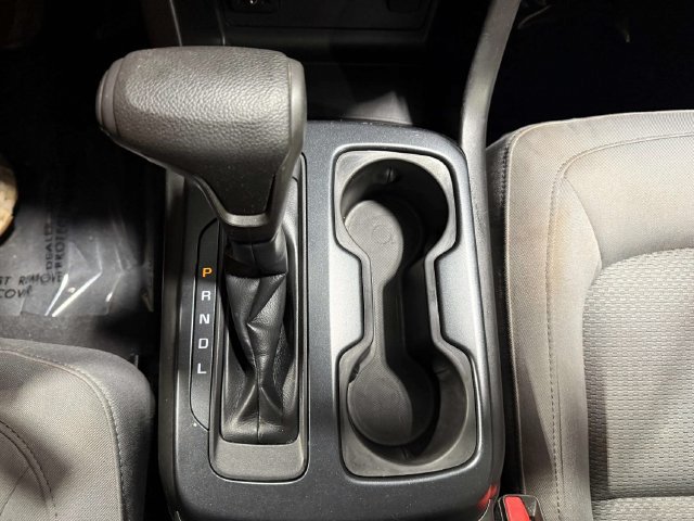 Used 2019 Chevrolet Colorado W/T w/ WT Convenience Package RWD image 17