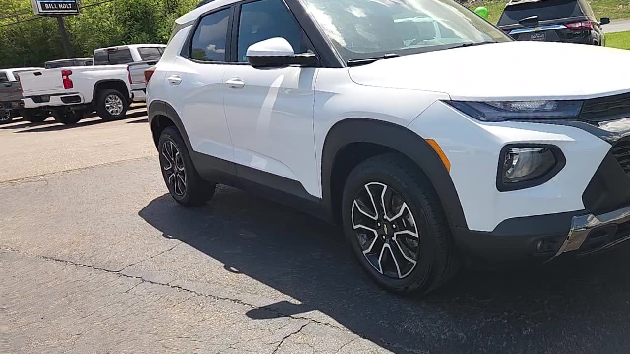 Used 2023 Chevrolet TrailBlazer ACTIV FWD image 11