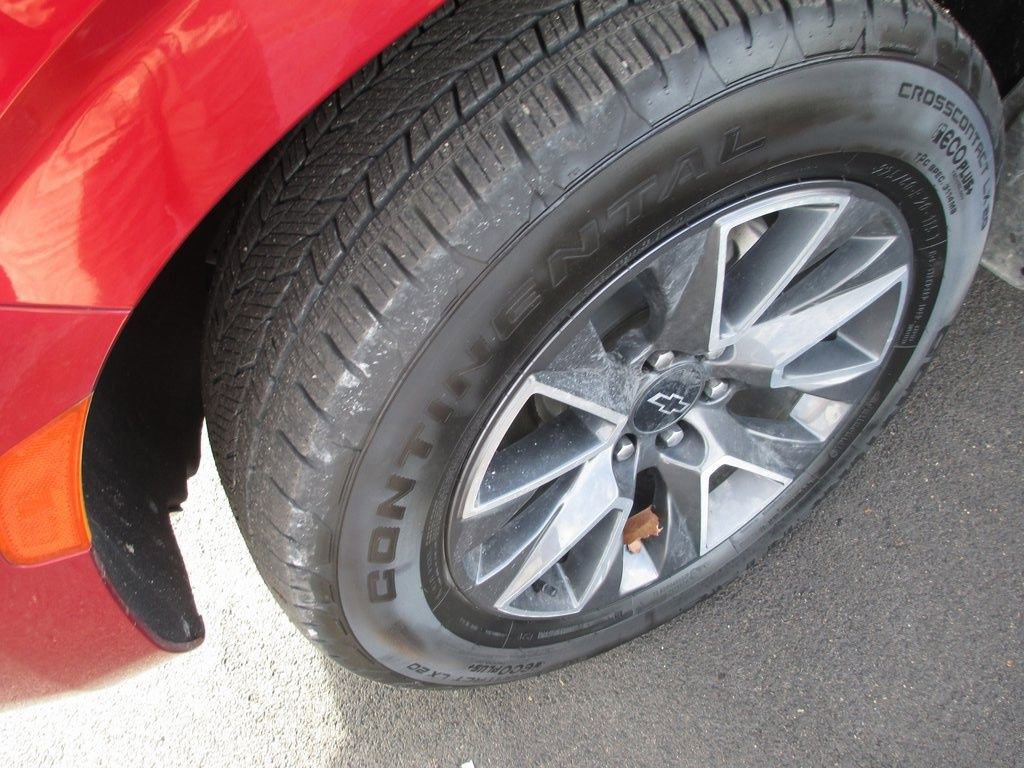 Used 2023 Chevrolet Tahoe Z71 w/ Luxury Package image 13