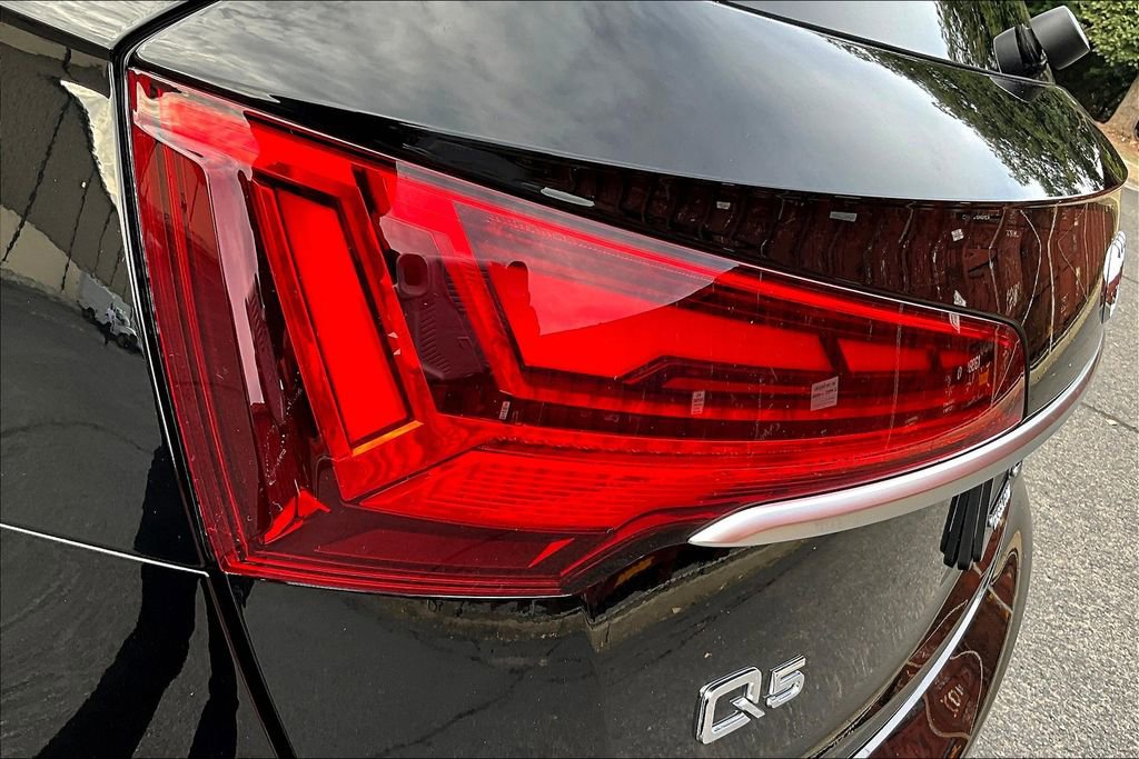 Used 2025 Audi Q5 2.0T Premium Plus w/ Premium Plus Package image 23