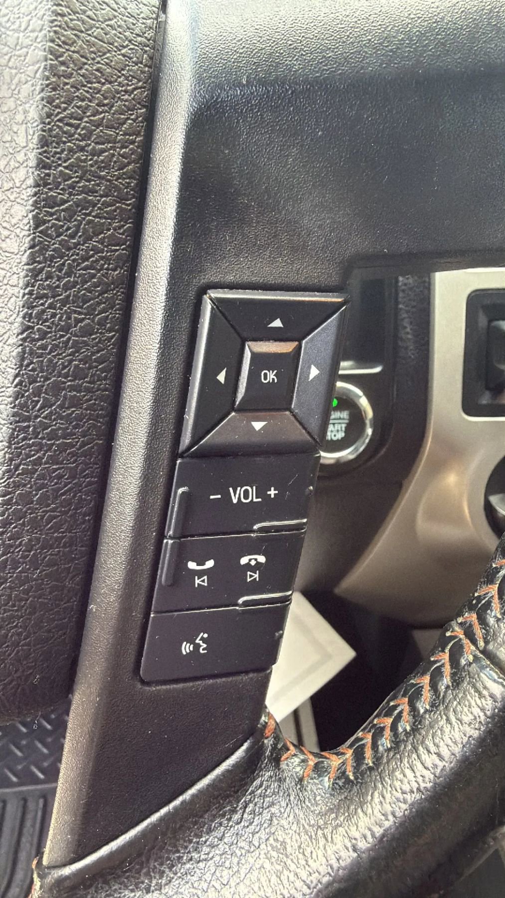 Used 2017 Ford Expedition EL King Ranch image 18