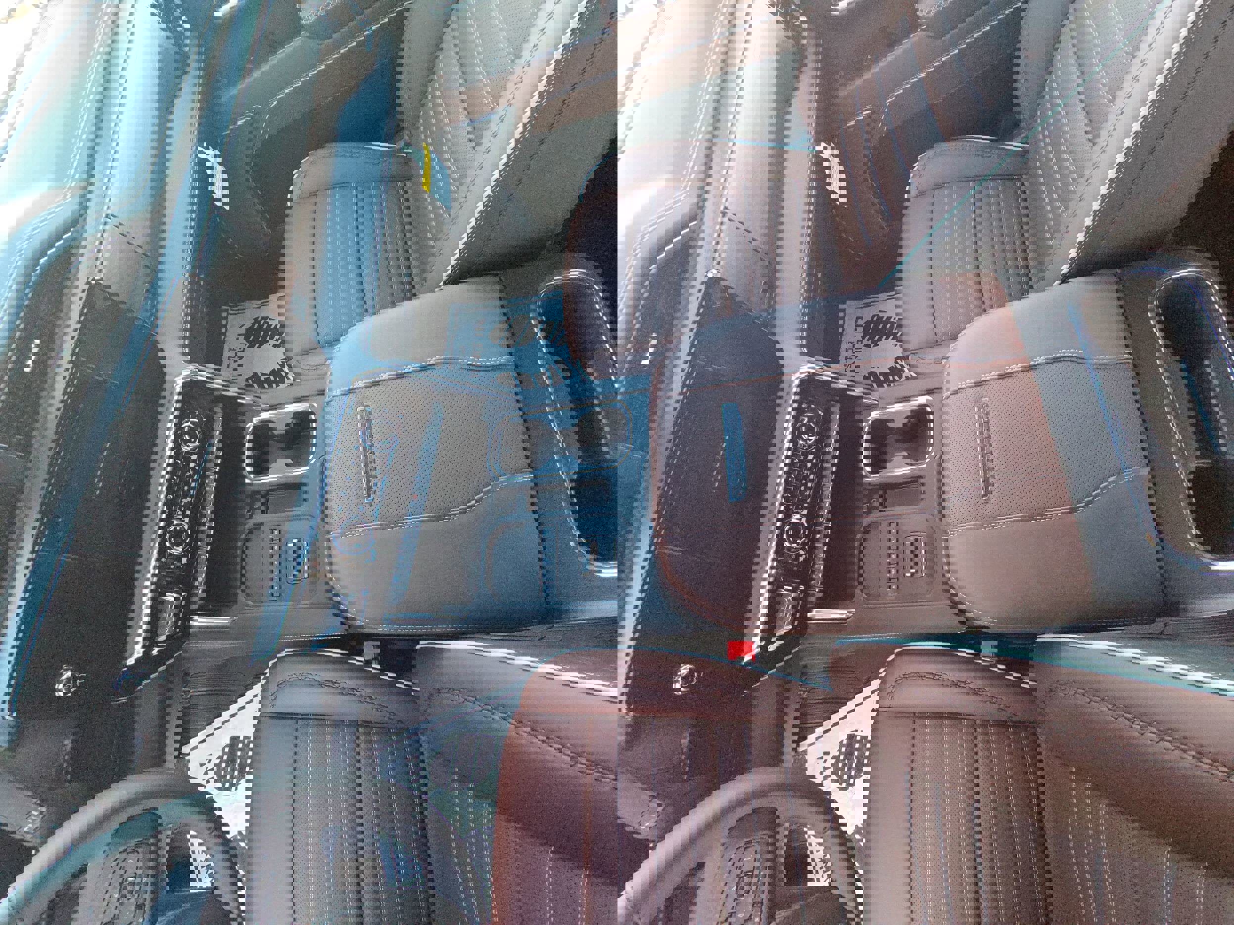 New 2026 GMC Sierra 2500 Denali Ultimate AWD/4WD image 14