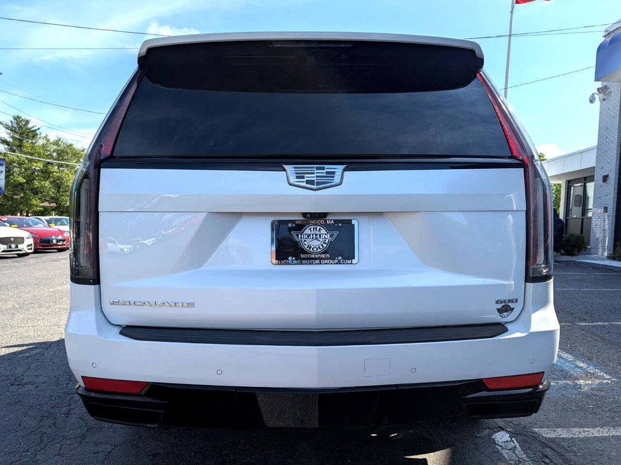 Used 2022 Cadillac Escalade ESV Sport Platinum image 9