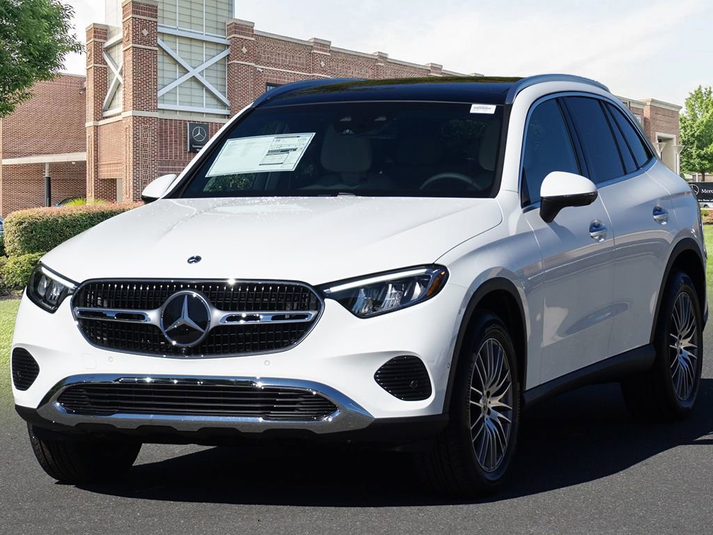 New 2026 Mercedes-Benz GLC 300 4MATIC image 3