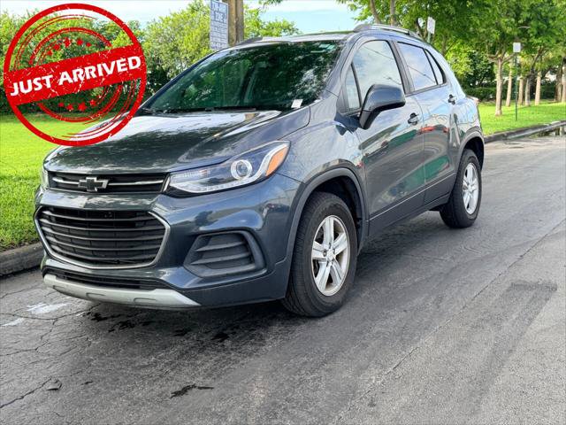 Used 2021 Chevrolet Trax LT w/ Driver Confidence Package AWD/4WD image 1