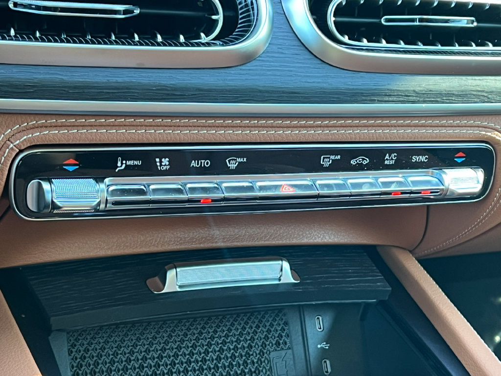 New 2027 Mercedes-Benz GLS 450 4MATIC image 31