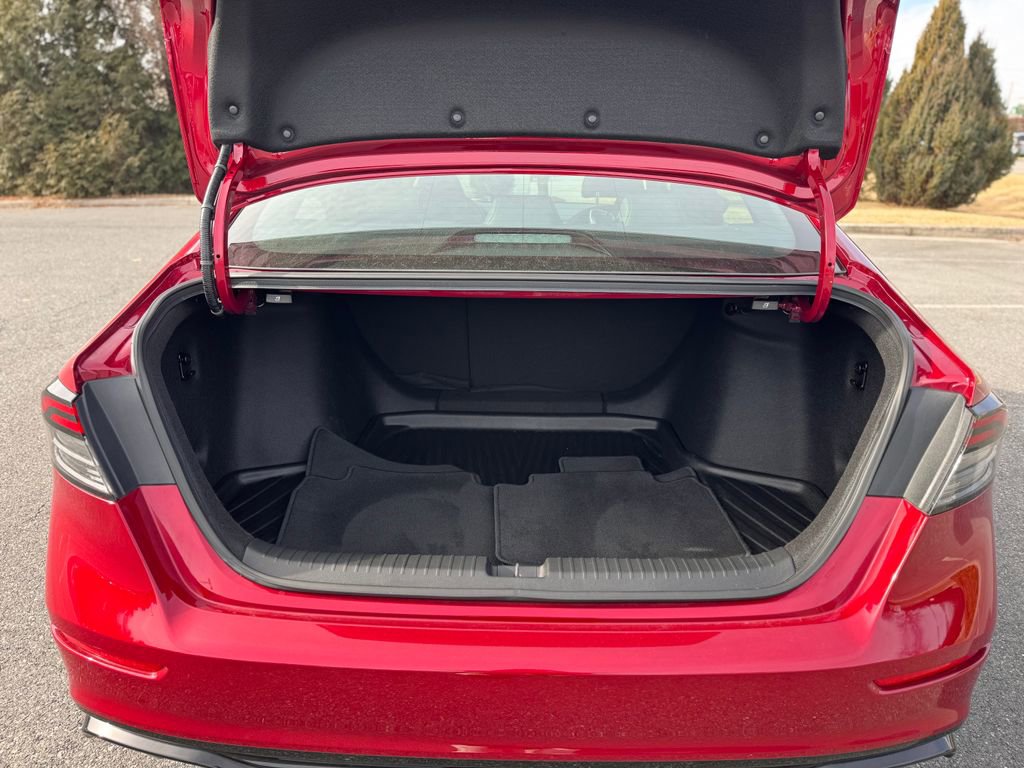 Certified 2025 Honda Accord Sport image 32