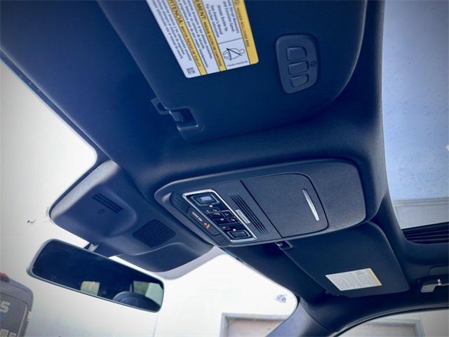 New 2025 Lincoln Navigator Reserve image 36