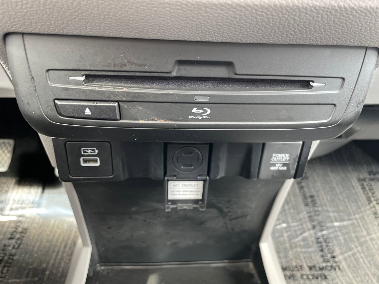 Used 2023 Honda Odyssey Elite image 35