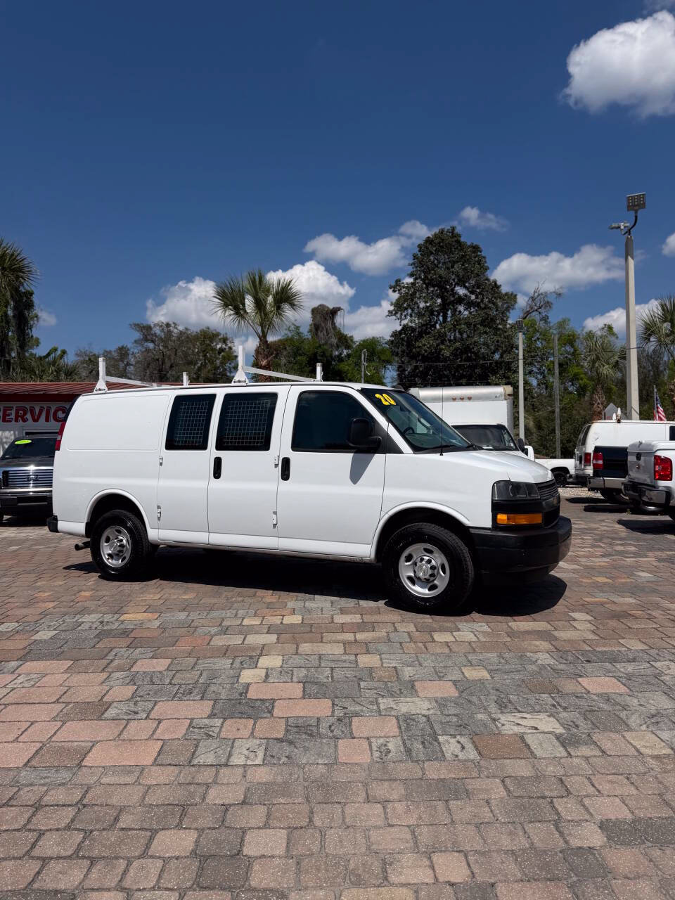 Used 2020 Chevrolet Express 2500 w/ Driver Convenience Package RWD image 3