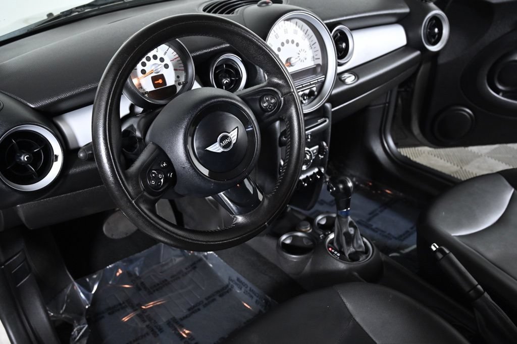 Used 2012 MINI Cooper Hardtop FWD image 11