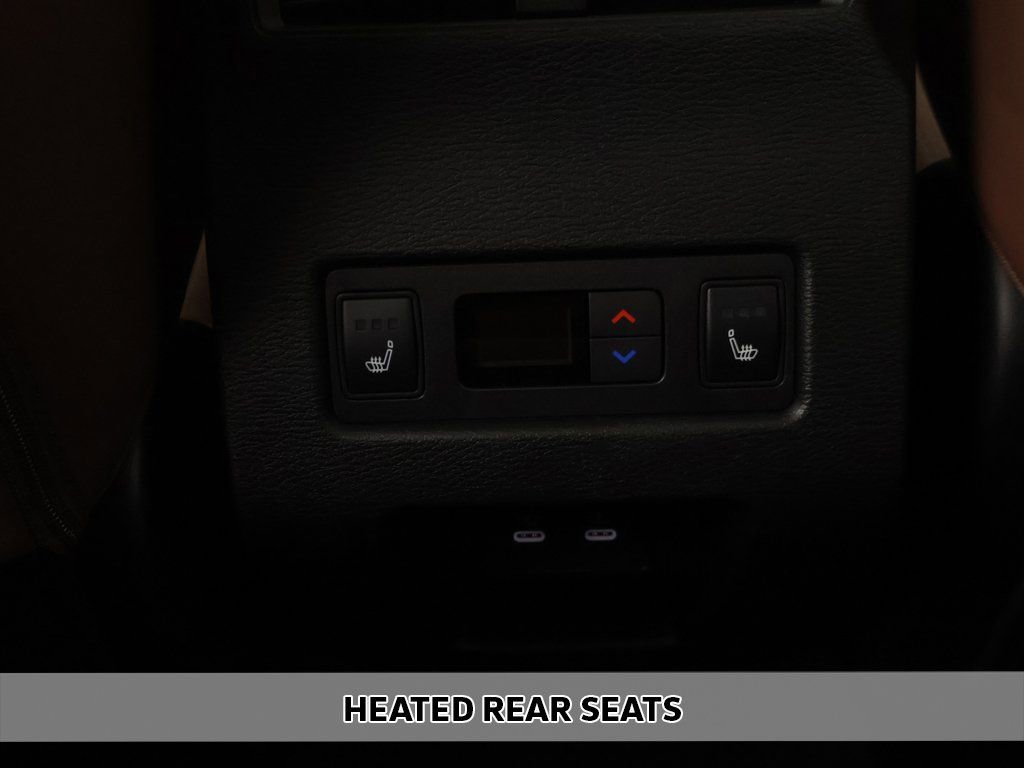 New 2026 Mitsubishi Outlander SEL FWD image 11