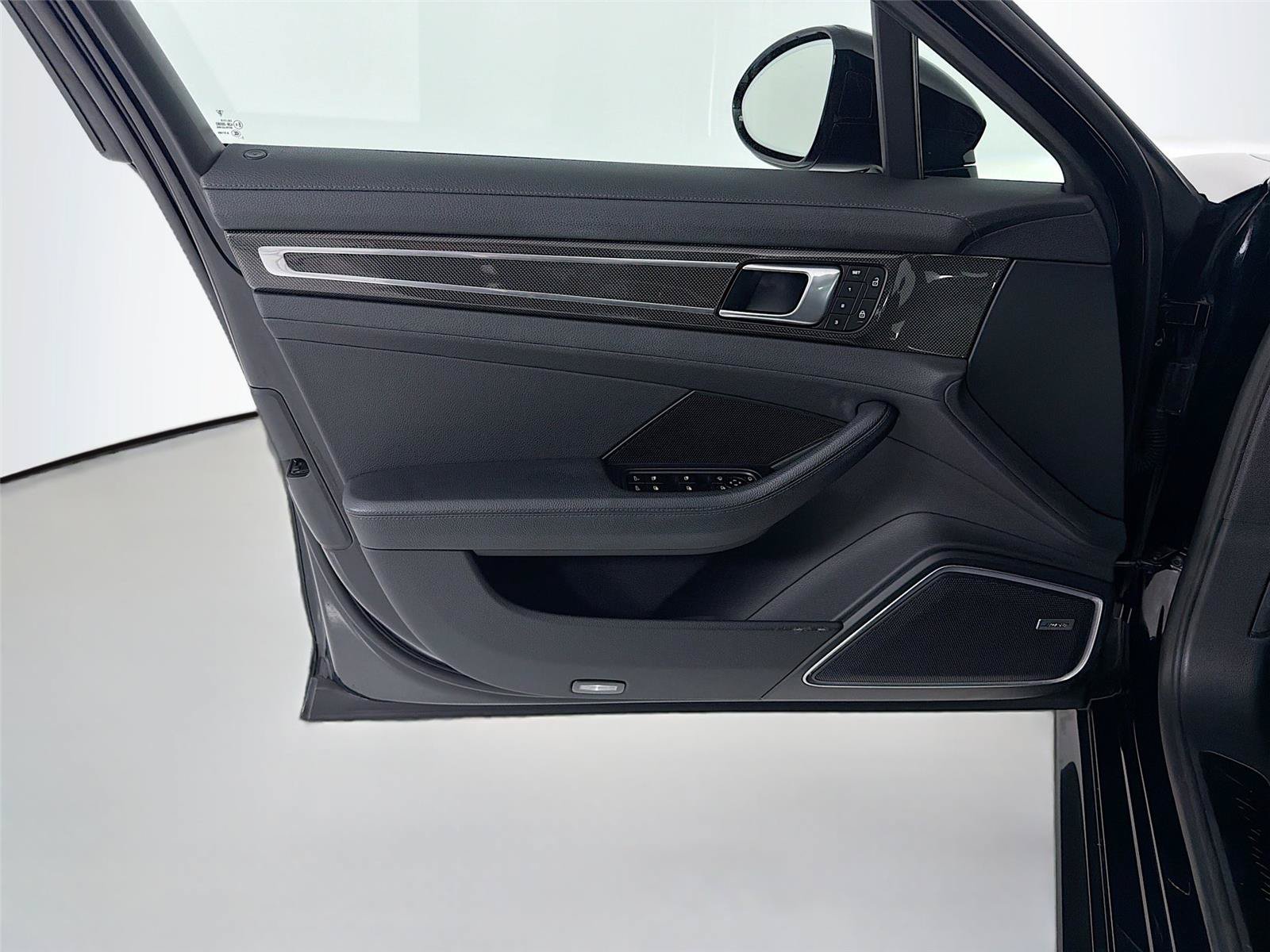 Certified 2023 Porsche Panamera Platinum Edition RWD image 6