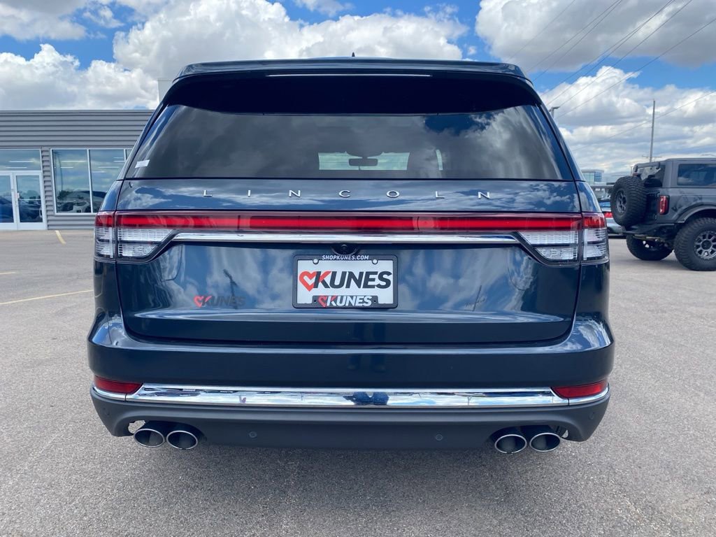 Used 2022 Lincoln Aviator Reserve w/ Elements Package Plus image 10