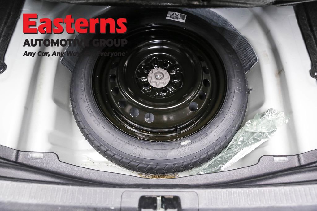 Used 2025 Toyota Camry LE image 23