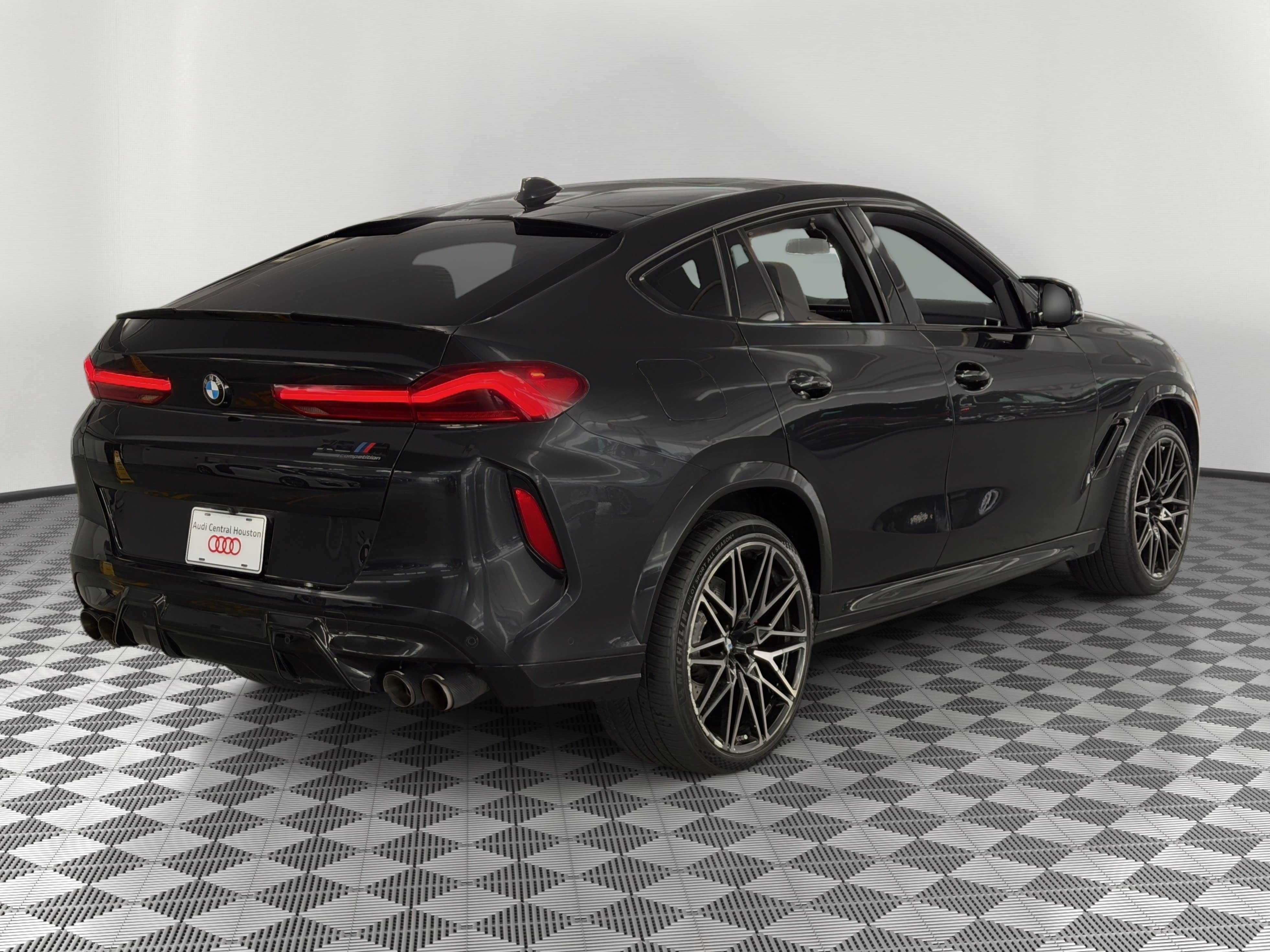 Used 2021 BMW X6 M w/ Competition Package AWD/4WD image 9