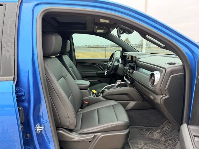 Certified 2023 Chevrolet Colorado LT w/ LT Convenience Package III image 11
