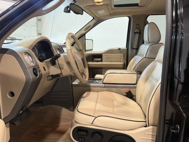 Used 2006 Lincoln Mark LT 4x4 image 14
