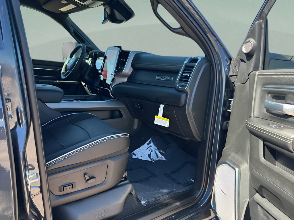 New 2025 RAM 2500 Laramie image 24