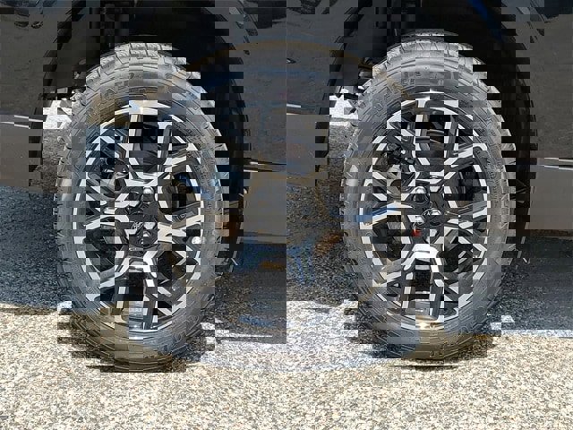 New 2025 Ford Maverick Lariat image 5