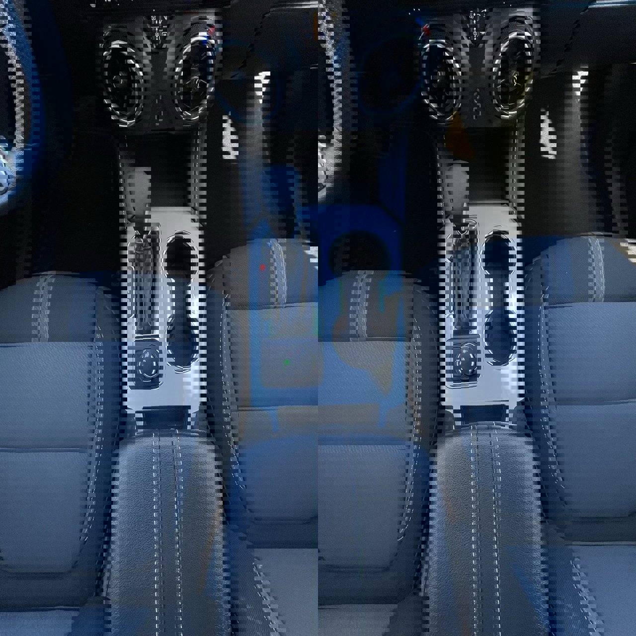 Used 2025 Chevrolet Blazer LT image 19