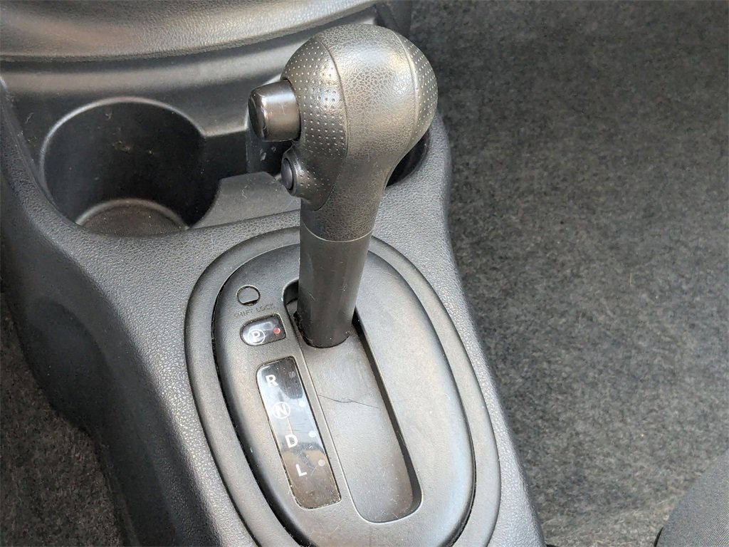 Used 2015 Nissan Versa S Plus image 12