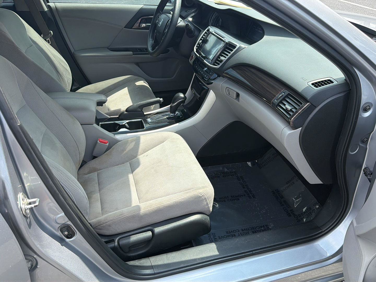 Used 2016 Honda Accord EX image 13