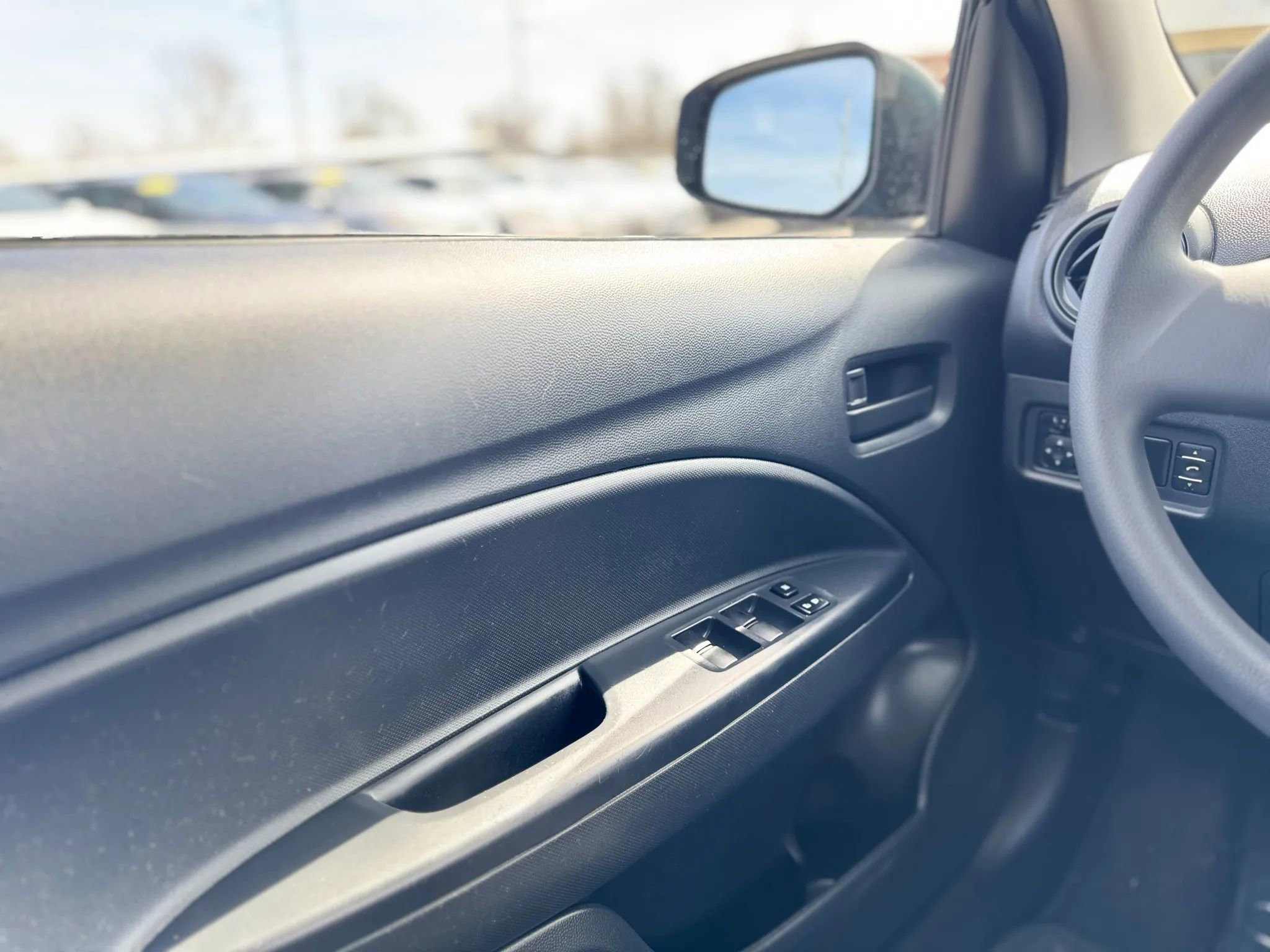 Used 2015 Mitsubishi Mirage DE FWD image 26