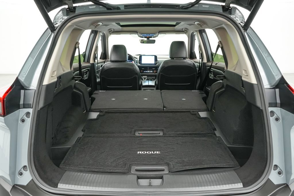 Used 2023 Nissan Rogue Platinum w/ Platinum Premium Package AWD/4WD image 22