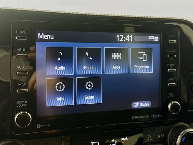 Used 2021 Toyota Highlander XSE AWD/4WD image 16