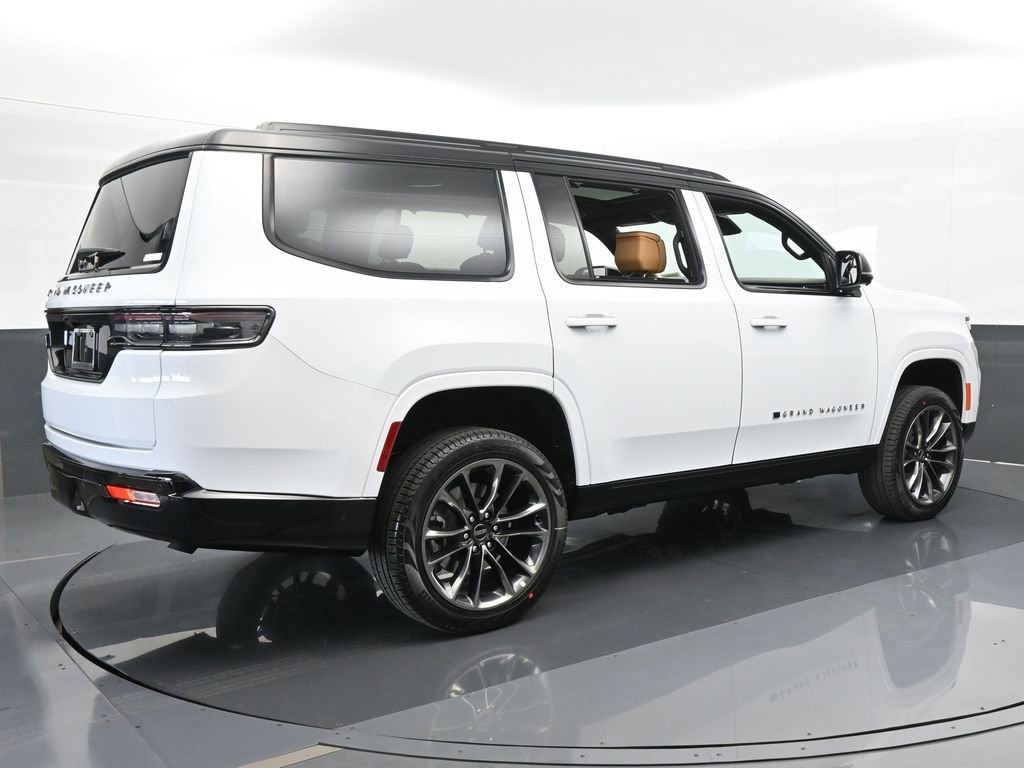 Used 2024 Jeep Grand Wagoneer Series III w/ Quick Order Packagew 28T image 6