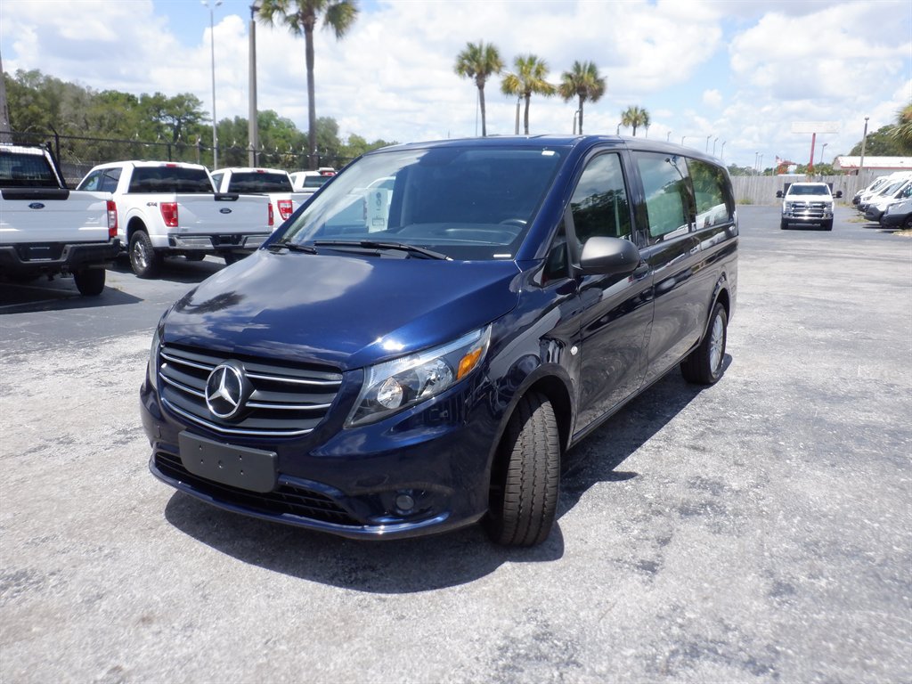 Used 2022 Mercedes-Benz Metris image 22