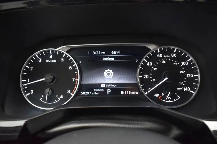 Used 2024 Nissan Pathfinder SV FWD image 26
