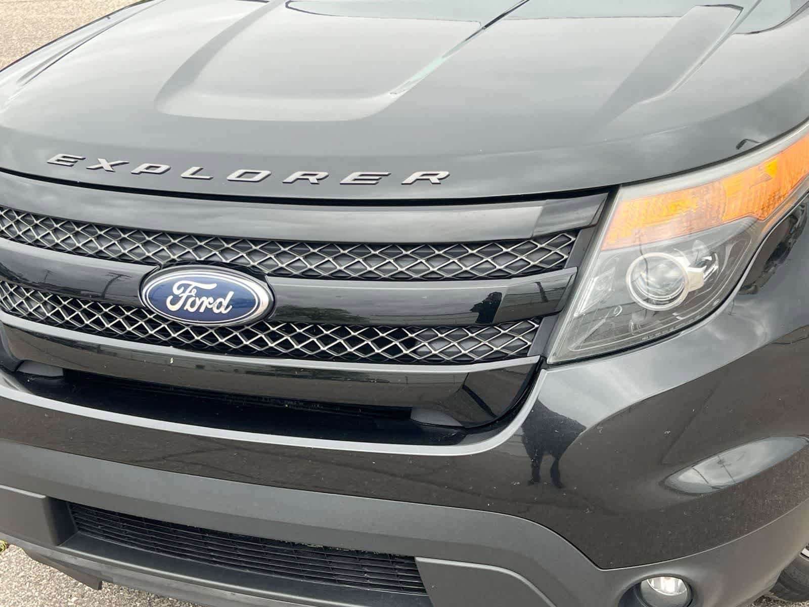 Used 2014 Ford Explorer Sport w/ Equipment Group 401A AWD/4WD image 11