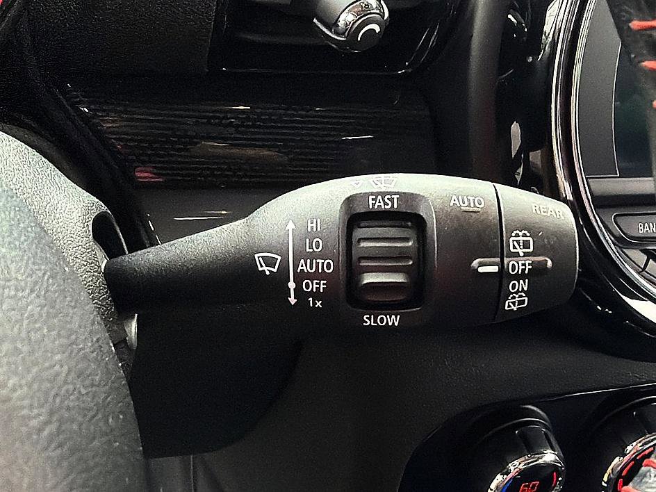 Used 2019 MINI Cooper Clubman S w/ Signature Upholstery Package FWD image 19