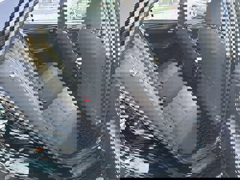 Used 2016 Toyota Camry LE image 19