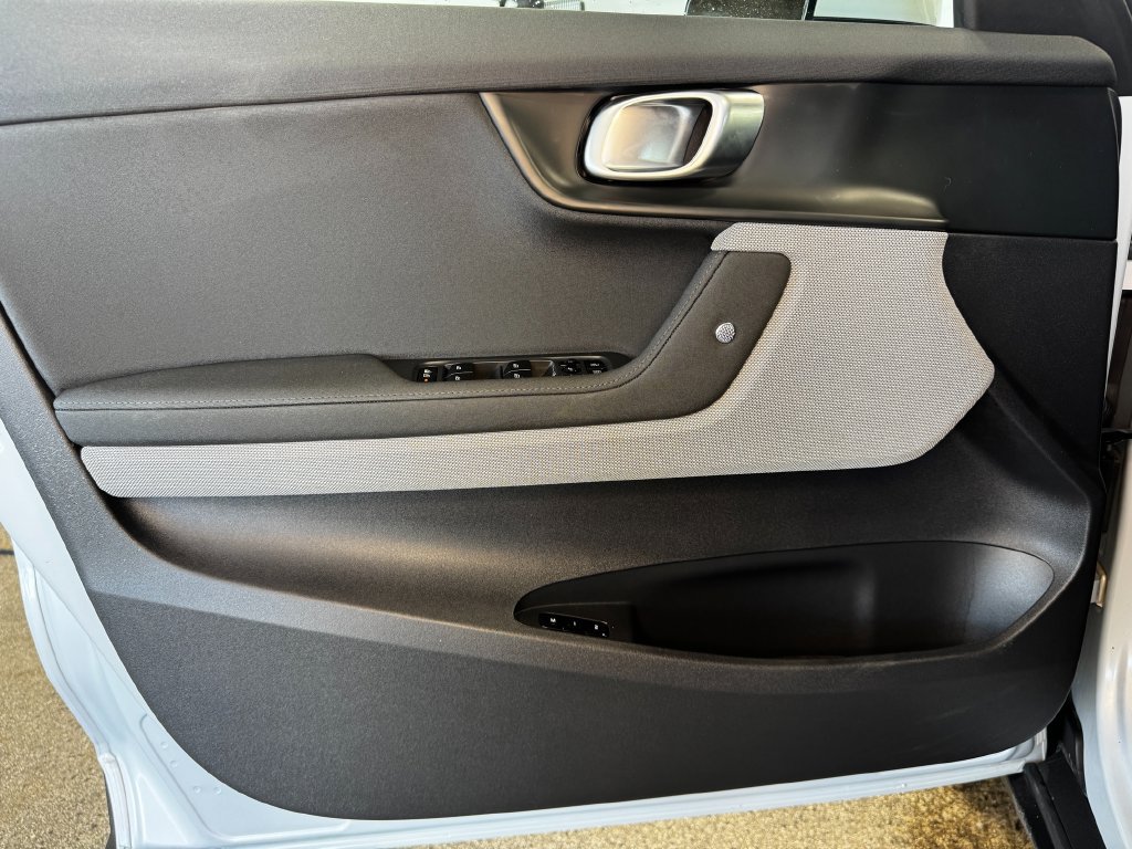 Used 2024 Polestar Polestar 2 AWD/4WD image 10